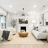 Marbella Lane - 3BR Designer Near Valley Fair