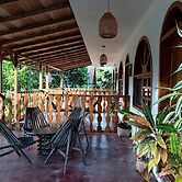 Banana Lodge