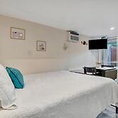 Quiet Studio Near Busch Gardens With Fenced Yard and BBQ