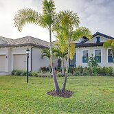 Resort-style Living! Walkable Bradenton Getaway