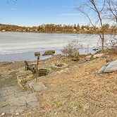 Year-round Fun in Monroe! Lakefront Family Home