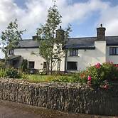 16th Century Devon Longhouse, Stunning Views