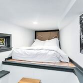 The Montlake Spite House
