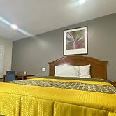 LONG BEACH MOTEL