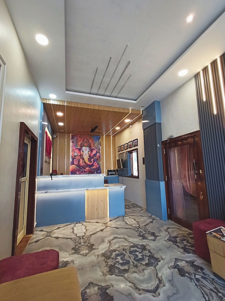 Hotel Padma Residency