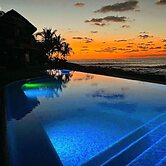 Waterfront Condo in Magnificent Manzanillo Bay Troncones