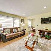 Walk to Park & Public Transit: Jersey City Apt