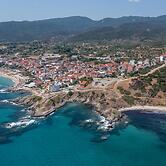 Blue Horizon Sarti - Cozy Quad Seaview Escape
