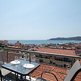 Blue Horizon Sarti - Comfy Triple Seaview Getaway