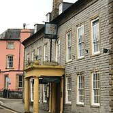 Langport Arms Hotel