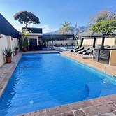 Ajijic Modern 2 Bedroom -salt Pool -bikes - Patio -gym -pickleball Cou