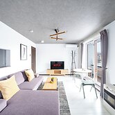 HILLS NISEKO 206