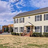 Walk to Dtwn & Campus! Spacious Hampton Home
