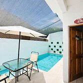 Modern Apartment with Private Pool