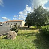 Lovely Holiday Home in Loire for 10