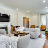 Explore Orange & Nyc! Luxury Family Home w/ Deck