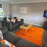 Apartment - Sleeps4 - Glasgowairport 10 Mins Drive