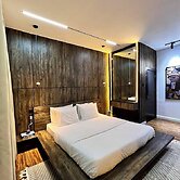 Bridge Waters Hotel