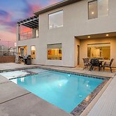 Zion Adventure 6 Bedroom Townhouse
