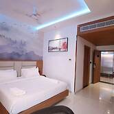 Himayat Grand
