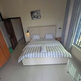 LUNARIS HOMES