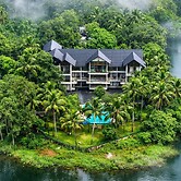 Malankara palace lake view resort & spa