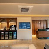 REIWA BUSINESS HOTEL