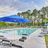 1 Mi to River! Relaxing Family Home in Bluffton