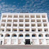 Golden Pillar Hotel