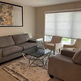 New Townhouse in Red Deer -family Retreat