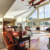 Year-round Fun in Putnam Station: Lakefront Home!