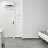 Ros Lil Suites