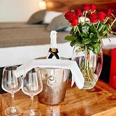 M Club Hotel