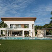 Lagos 28 - Modern Villa With Amazing Lake Views