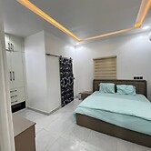 T AND T APARTMENT