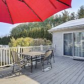 Peaceful Getaway w/ Countryside Views in Upperco