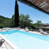 Charming Home Near Verdon Gorges & Pool