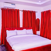 Elelyon Service Apartments