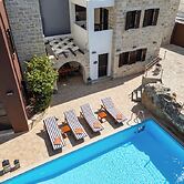 Phaistos Villas Elegant South Residence