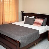 ESTEE EURO APARTMENT