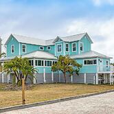 Families Welcome! Historical Hideaway in Palmetto