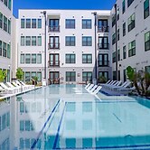 Landing Apartments - South Austin