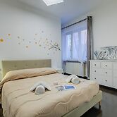 Asia Apartment Laveno Center