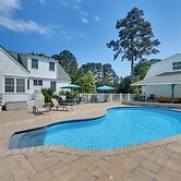 Pool & Dock Access! Bohannon Cottage on the Bay
