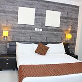 Cardiff Resort
