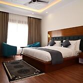 The Grand Orchard Resort