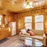 Close to Lake & Heavenly Mtn Resort! Quaint Cabin