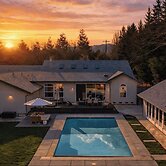 Casa Sonoma by Avantstay Private Pool + Hot Tub + Theater Minutes to S