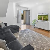 Bright 3-bed Home Near Maroochydore Beach