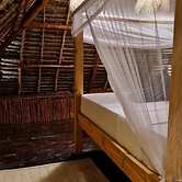 MONKEY MOUNTAIN LODGE